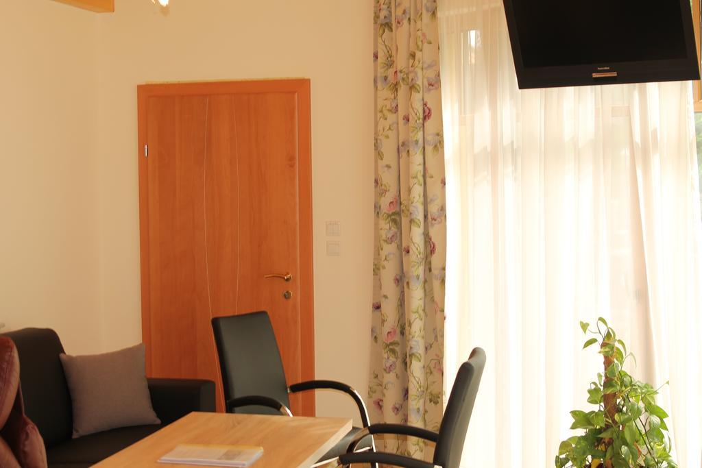Gastehaus Zur Schonen Aussicht Bed and Breakfast Spitz an der Donau Camera foto