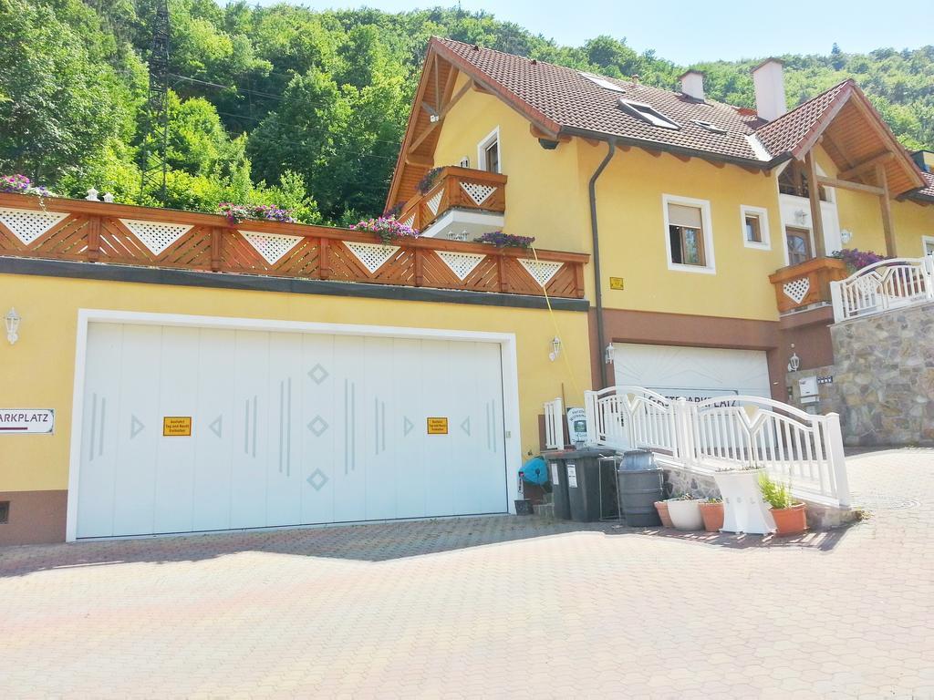Gastehaus Zur Schonen Aussicht Bed and Breakfast Spitz an der Donau Camera foto